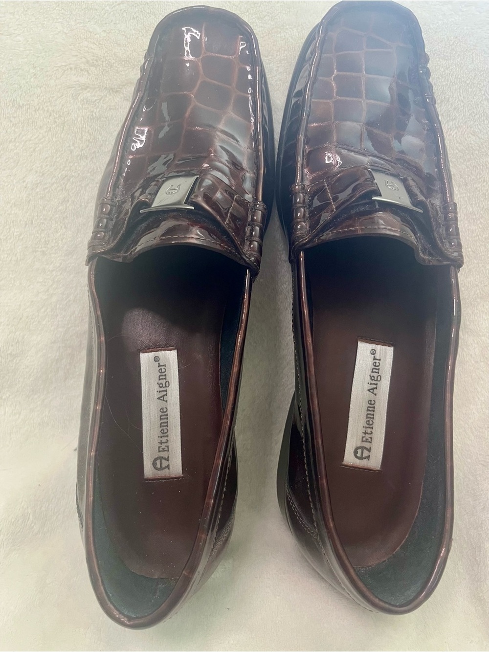 Etienne Aigner Women’s Brown Croc-Embossed Leather Loafers - Picture 2 of 6